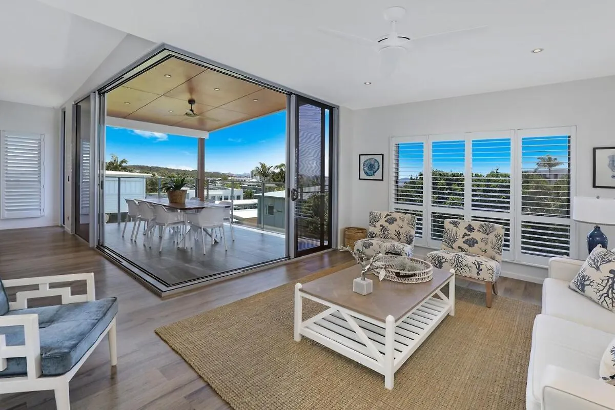 George8- The Ultimate, Family Beach House! Alexandra Headland Australien